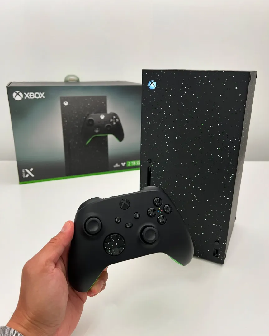 Xbox Series X 2TB Galaxy Black Special Edition — 3/6