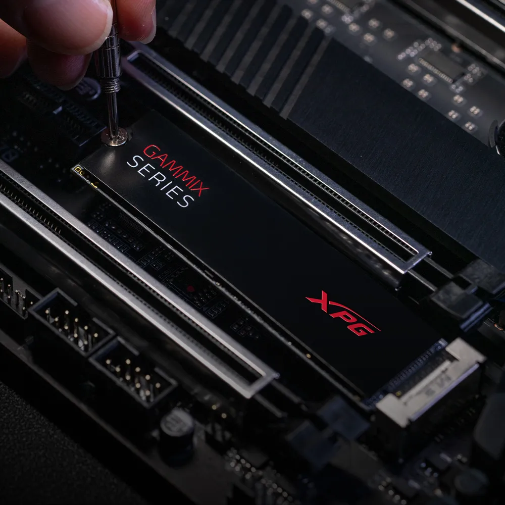 XPG GAMMIX S7 — 4/5