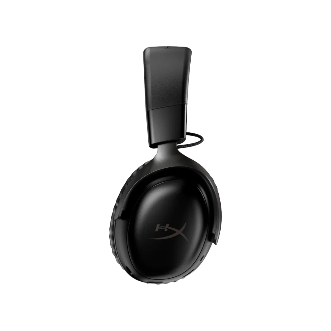 HyperX Cloud III  — 3/5